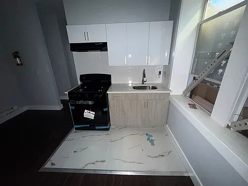 308 Renner Ave Photo 1