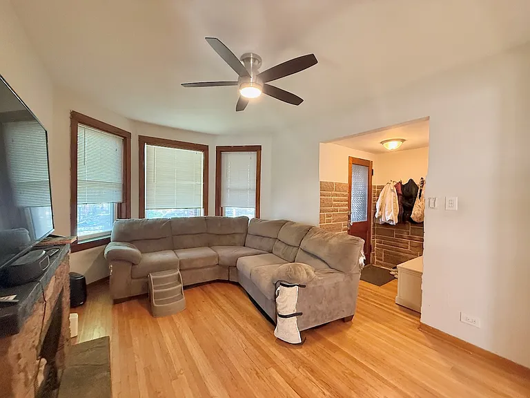 3911 N Spaulding Ave #1 — Photo 7