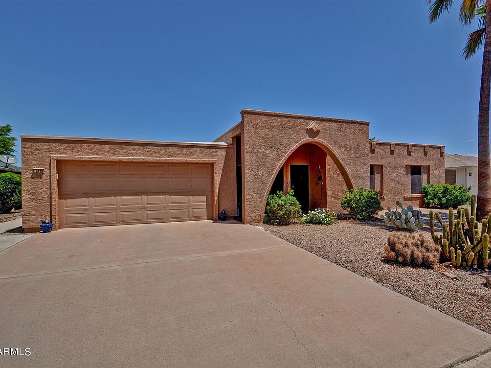 1st image of 10220 W Desert Rock Dr