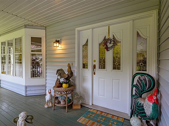 2nd image of 3580 Oyster Way Rd