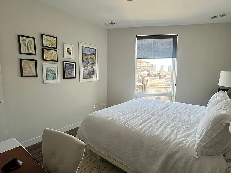 1045 W Cornelia — Photo 61