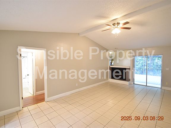 3rd image of 4403 W Humphrey St #4403