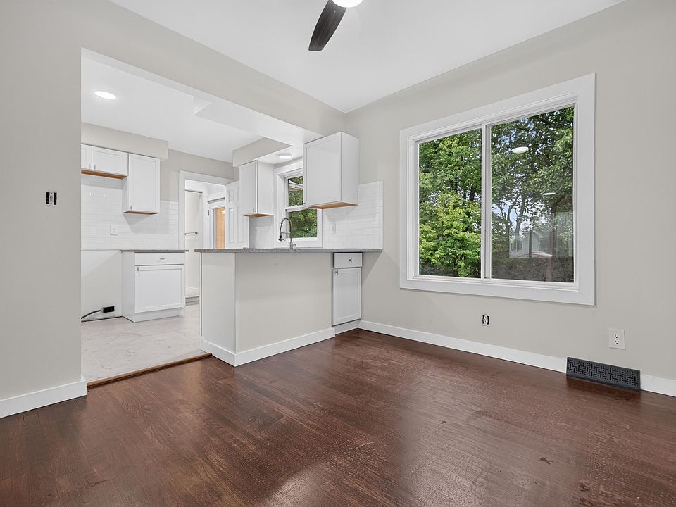 1652 Charleston Ave, photo 11