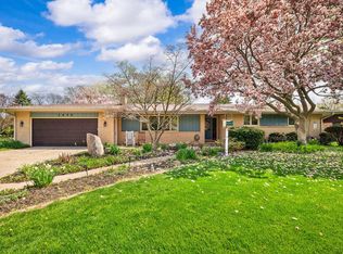 2655 Tanbark Trl, Saint Joseph, MI 49085