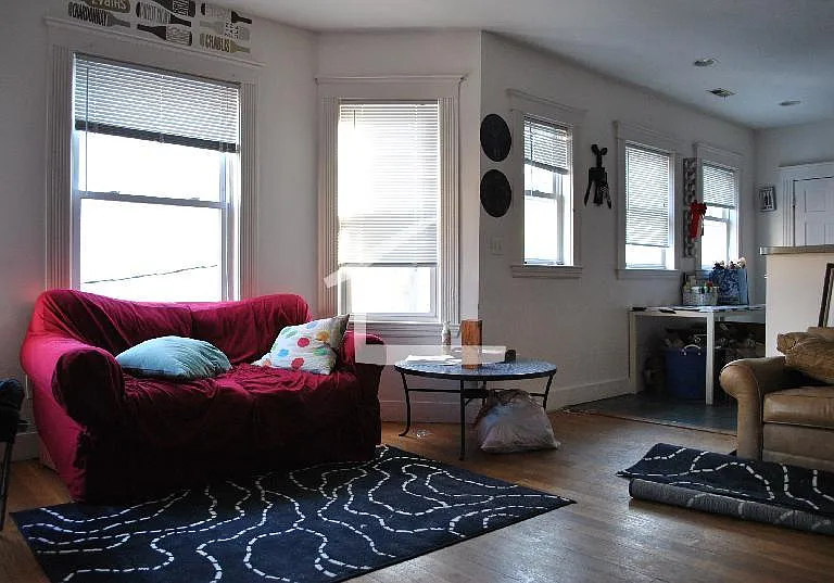 51 Gardner St #1 — Photo 5