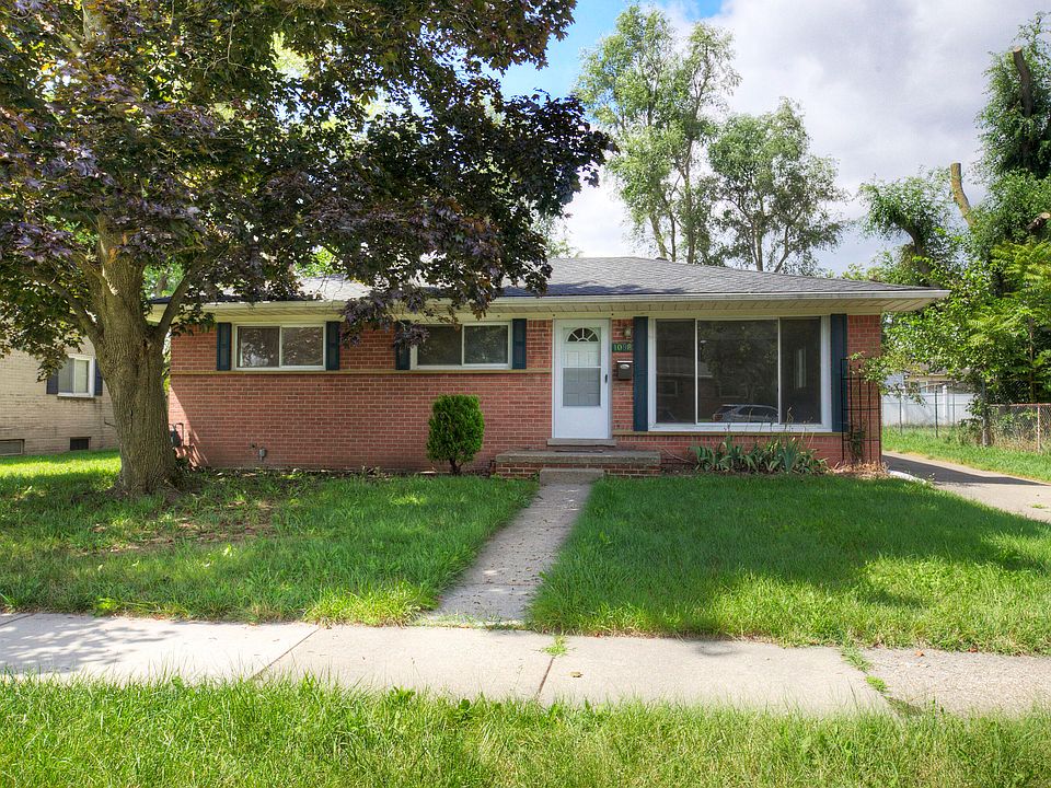 1st image of 1098 Lori St