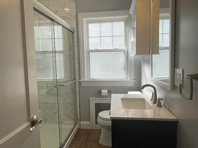58 Hastings Ave — Photo 19