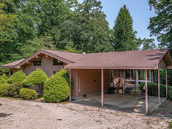 4th image of 1161 Mill Creek Ln