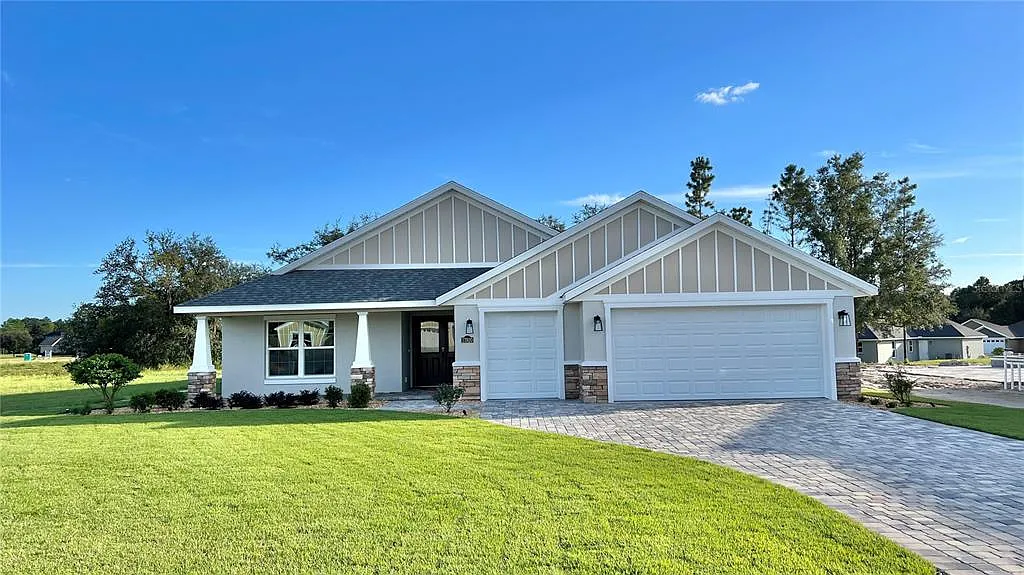 3 bed, 2.0 bath, 1760 sqft, $3,500 — Photo 1