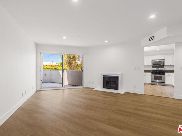 16100 W Sunset Blvd APT 104