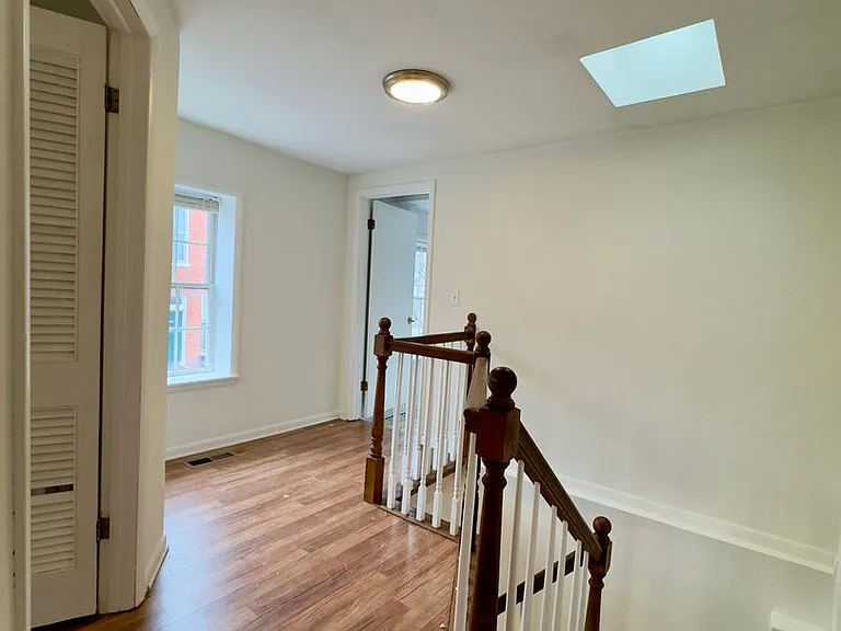 678 Melvin Dr — Photo 9