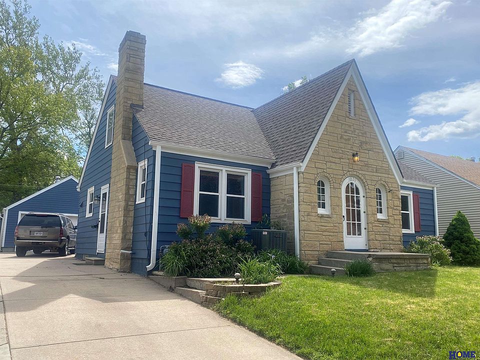 1st image of 1020 S 32nd St