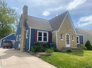1020 S 32nd St, Lincoln, NE 68510