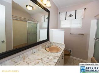 3009 Debra Dr, Fultondale, AL 35068