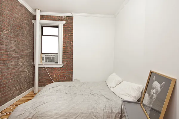 Rented by R New York | media 29