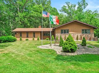 552 E Bemes Rd, Crete, IL 60417