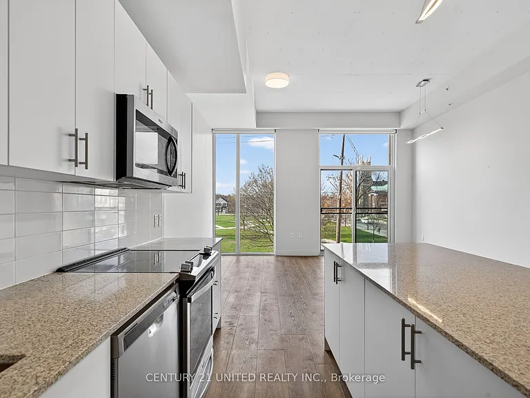 475 George St N #329 — Photo 29