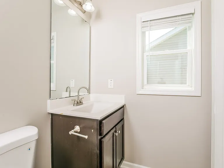 377 Crawford Pkwy — Photo 12