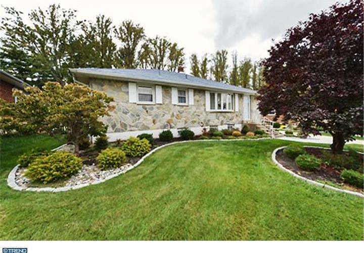 1st image of 2729 Chinchilla Dr