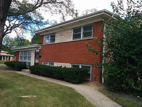 312 Sunset Dr Photo 1