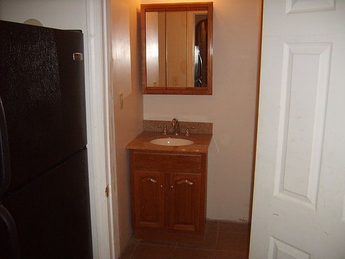 2nd image of 4222 W Girard Ave