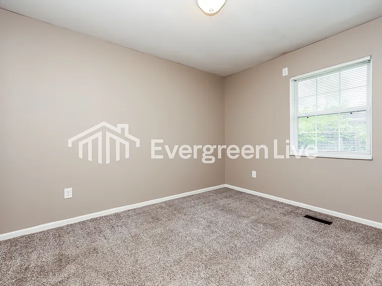 3621 Teaberry Dr — Photo 7