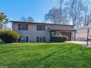 130 Boulder Hill Pass, Montgomery, IL 60538