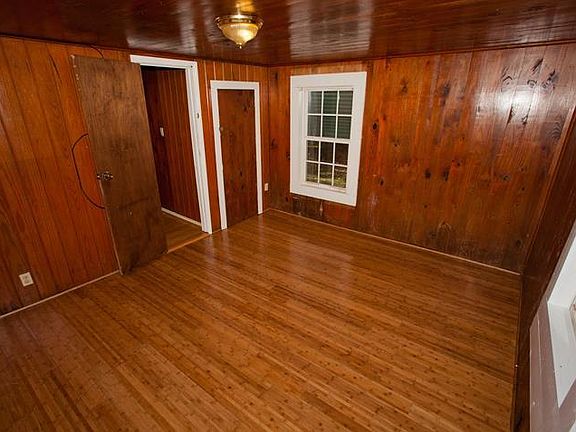 Master back bed room