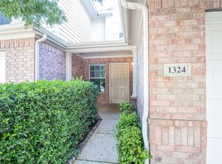 1324 Saddle Blanket Ct, Fort Worth, TX 76131