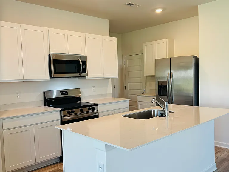 1026 Mourning Cloak Dr — Photo 9