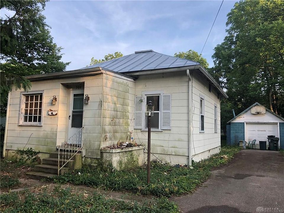 1st image of 306 W Center College St