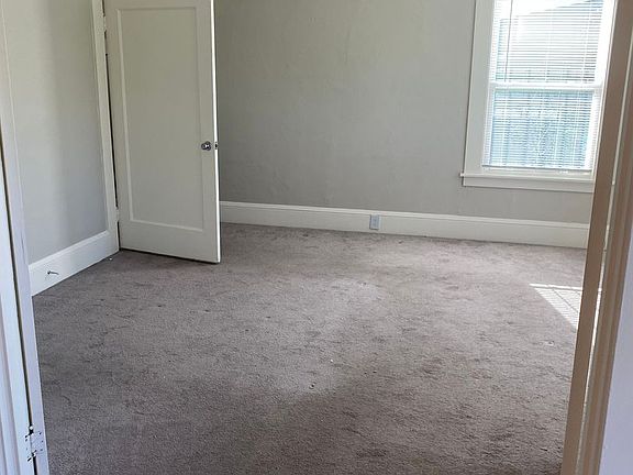 4th image of 4315-27 Brookdale Ave #4325