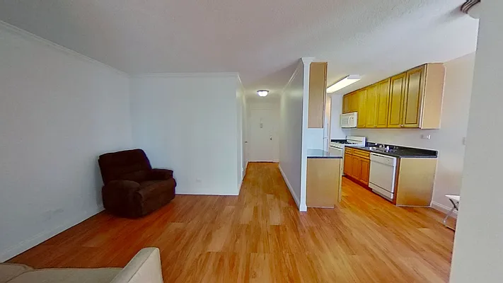 Rented by Batra Group Inc | media 7