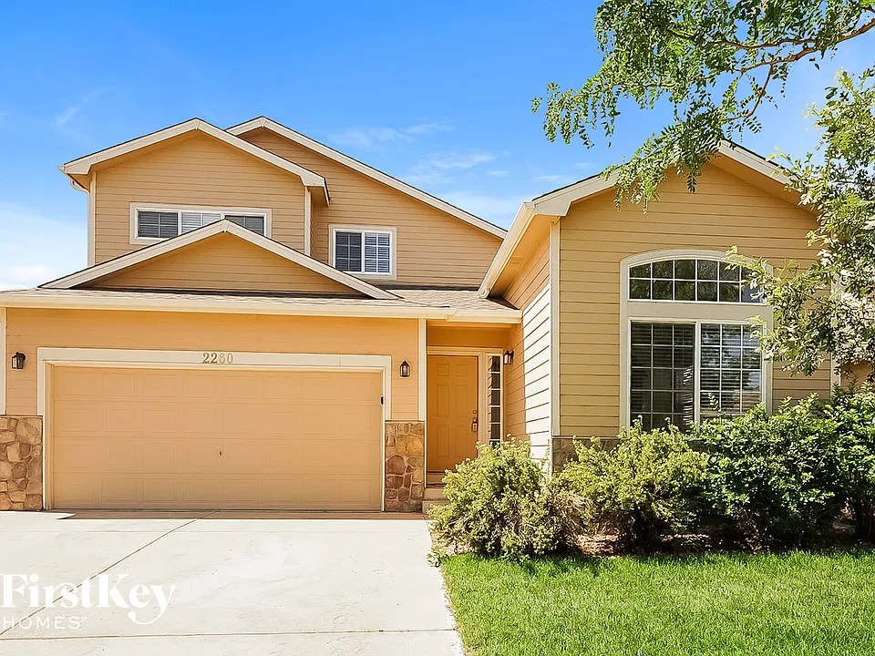 2260 Jade Ave