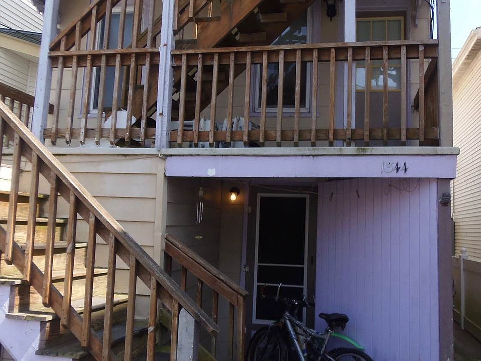 2nd image of 1344 Central Ave