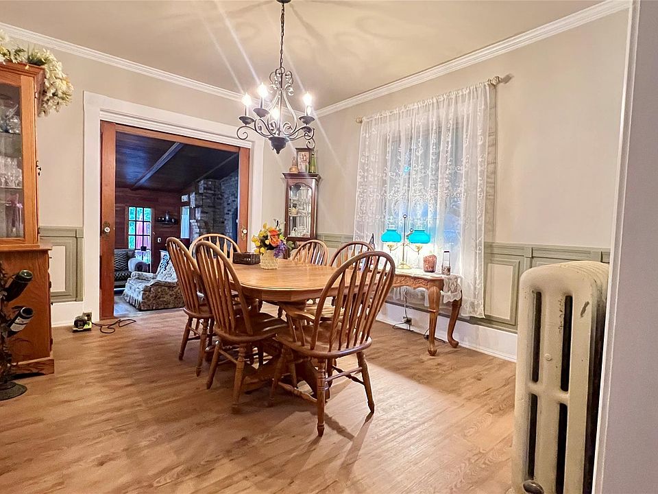 162 Church St, photo 15