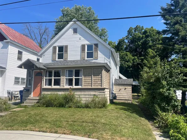 11 Sawyer Street, St. Albans City, VT 05478
