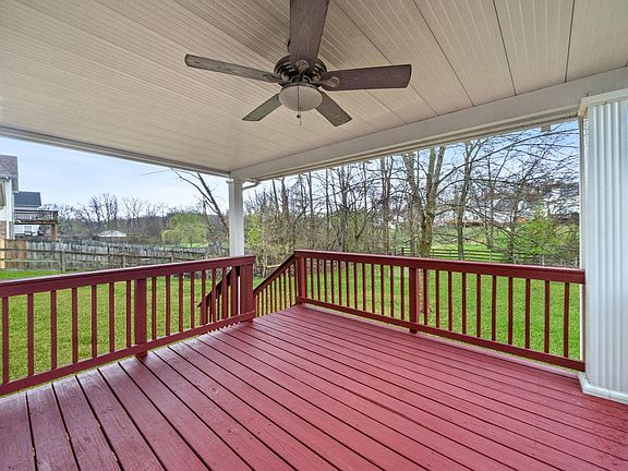 2nd image of 982 Hedge Apple Dr