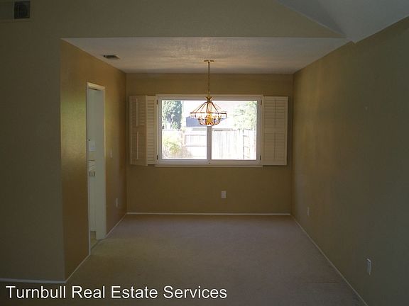 5th image of 8129 Golden Crest Way