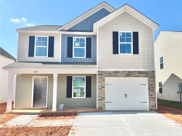 440 Seaborn Cir, Pendleton, SC 29670