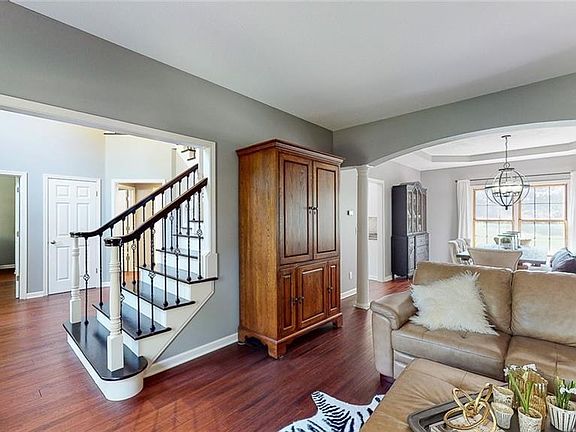 3rd image of 11565 Lancaster Dr