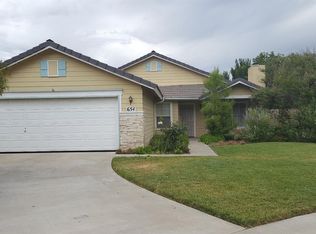 654 Huntington Ct, Lemoore, CA 93245