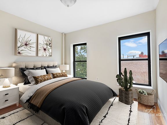 4th image of 74 Ryerson St #3A