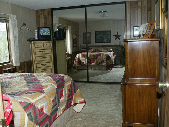 Master Bedroom, Storage +