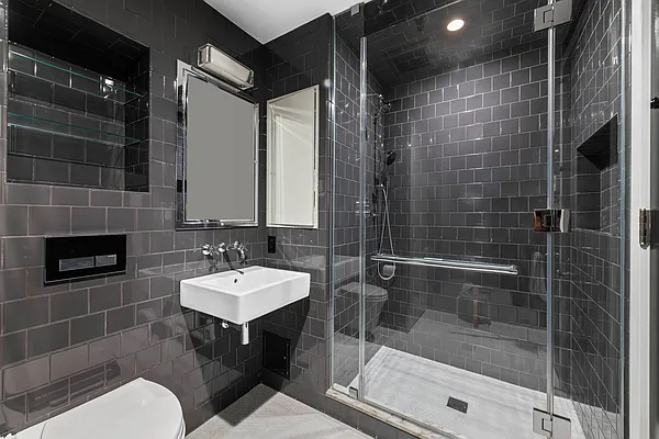 Sold by Compass | media 14