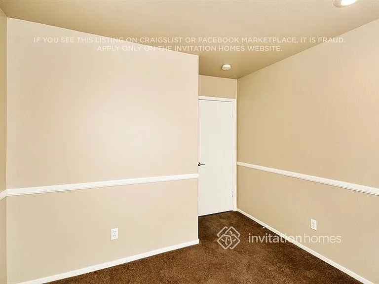 7285 Golden Star Ave — Photo 9