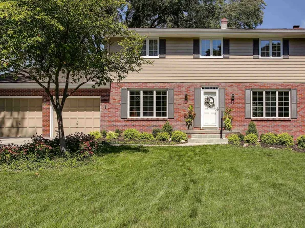 12936 Dewey Ave, Omaha, NE 68154