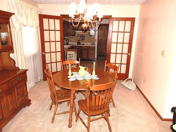 5th image of 5110 Savina Ave