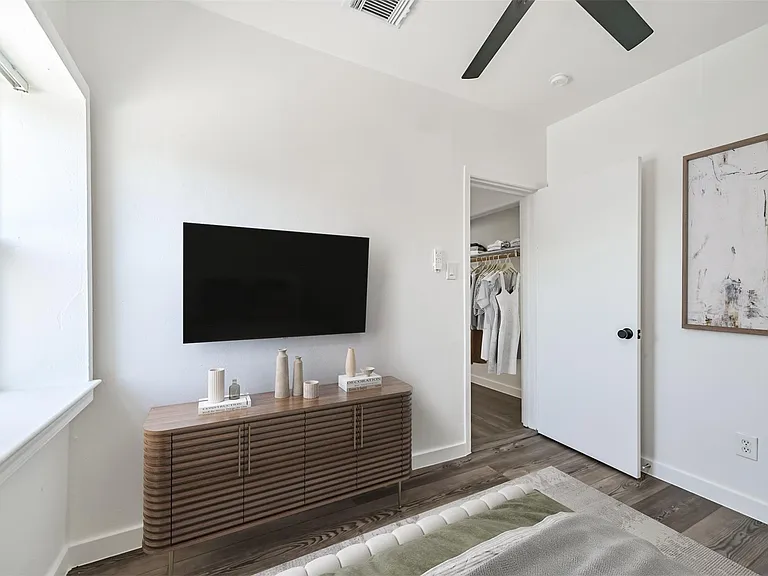 415 Fairview Ave #9 — Photo 12