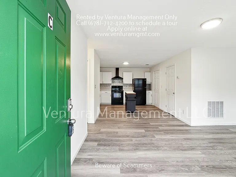 7281 Ashton Ct #C — Photo 3